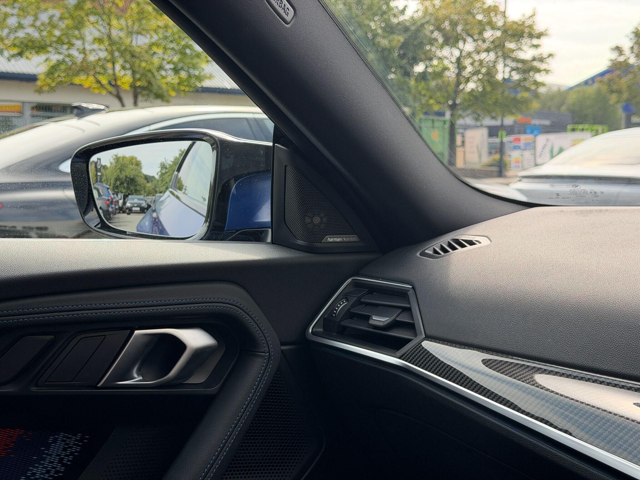 BMW M2 M2 Gallery Image