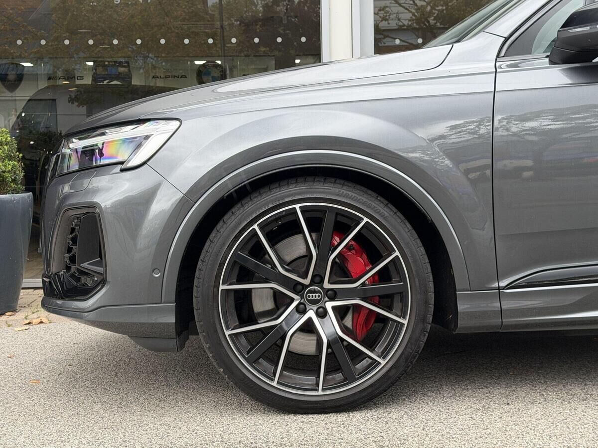 Audi SQ7 SQ7 Gallery Image