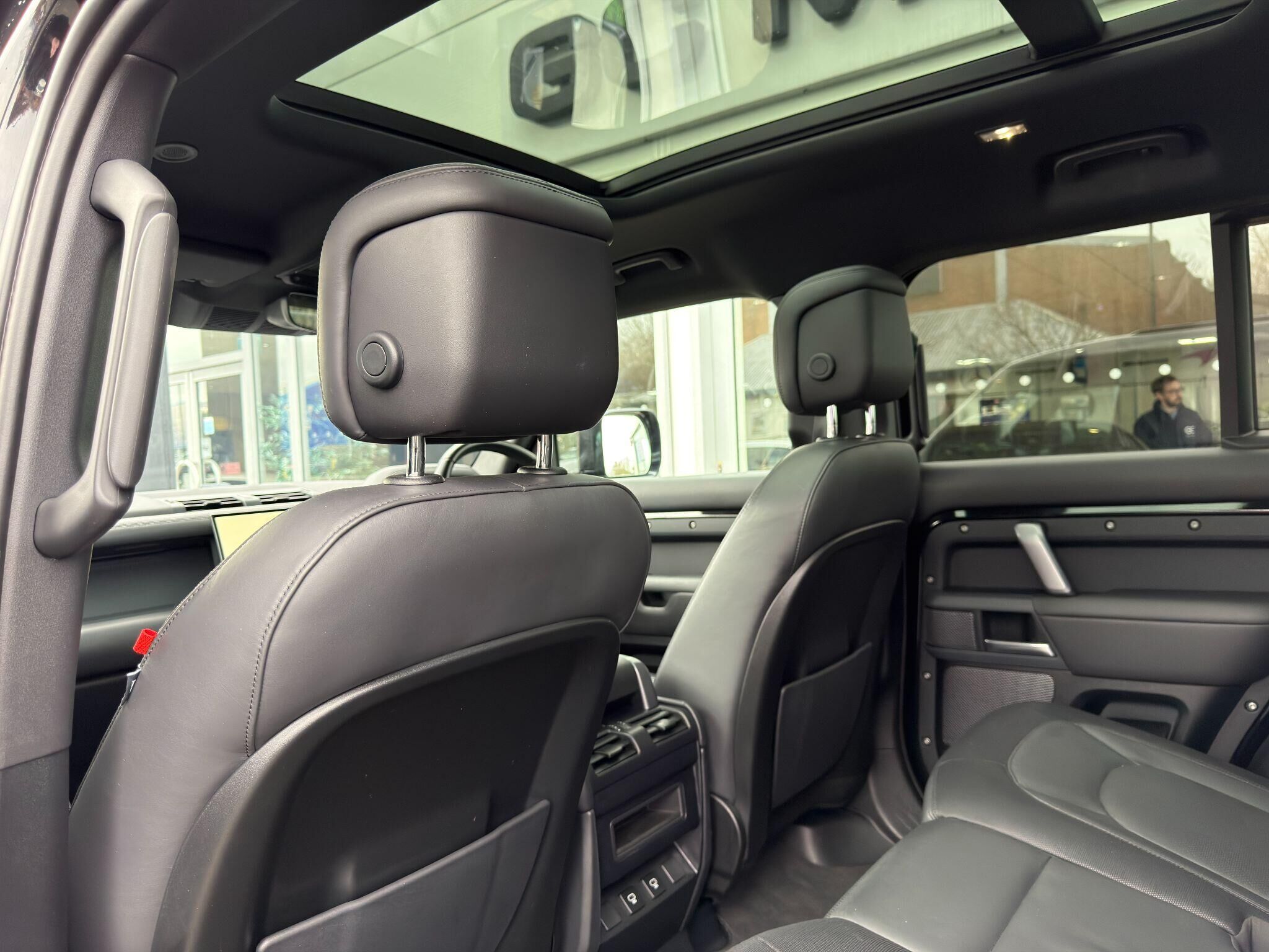 Land Rover Defender 110 Defender 110 Gallery Image