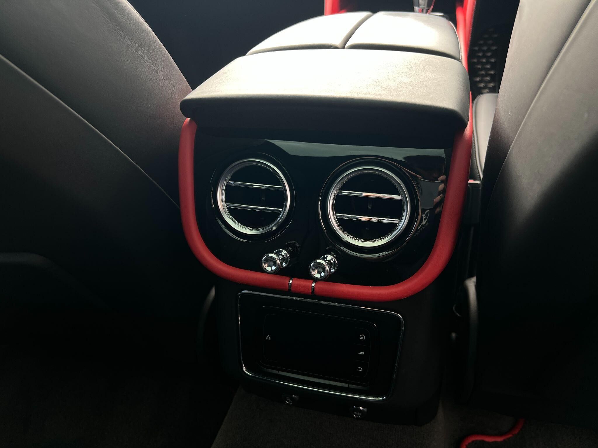 Bentley Bentayga Bentayga Gallery Image