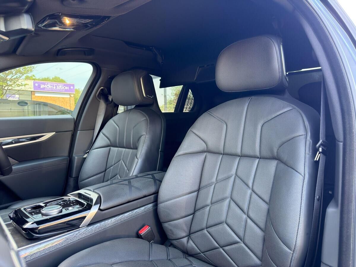 BMW 7 Series 7 Series Gallery Image