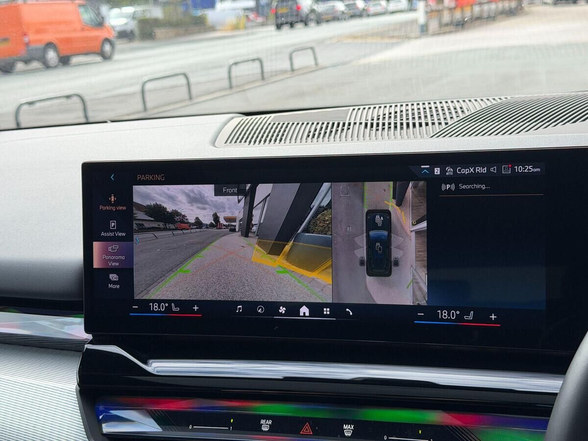 BMW i5 i5 Gallery Image