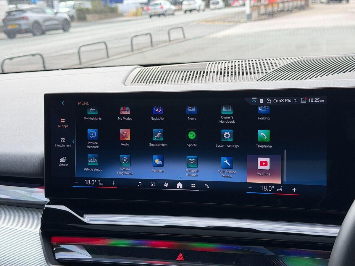 BMW i5 i5 Gallery Image