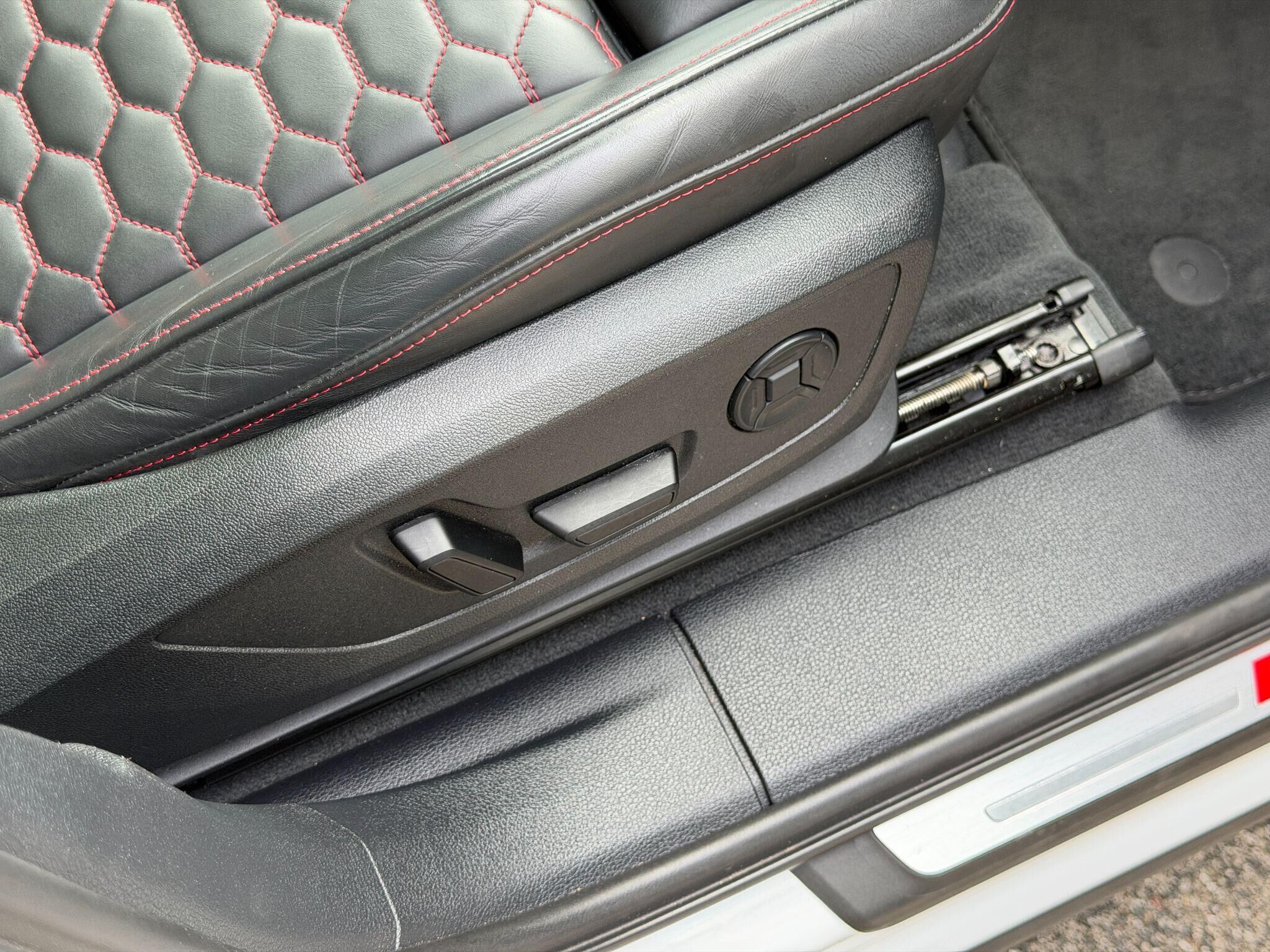 Audi RS Q3 RS Q3 Gallery Image