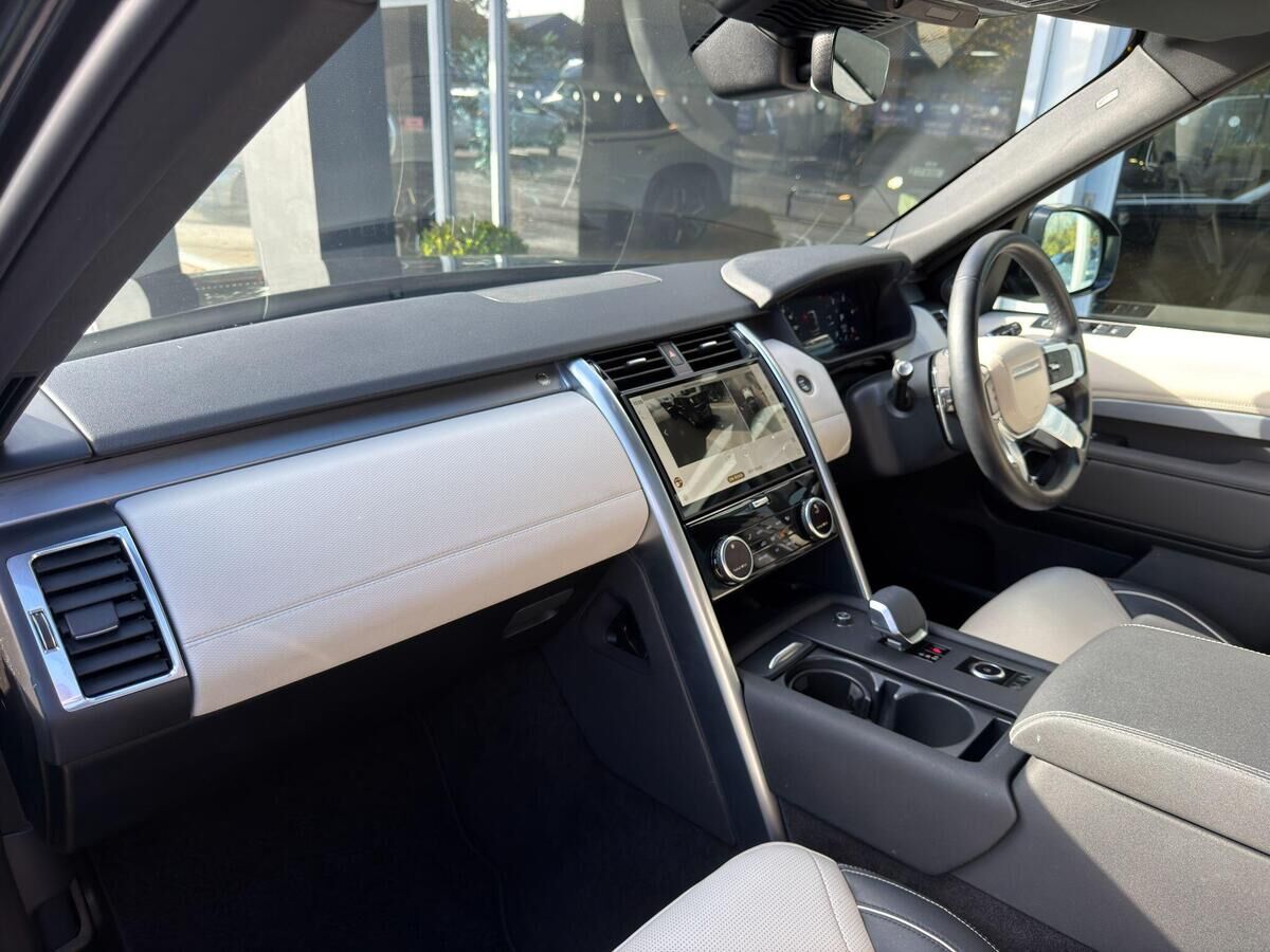 Land Rover Discovery Discovery Gallery Image