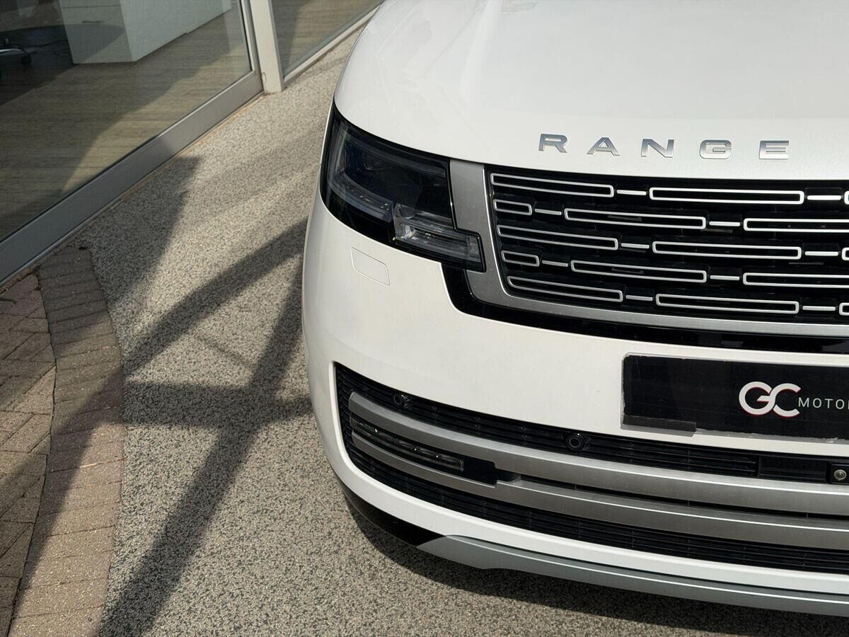 Land Rover Range Rover Range Rover Gallery Image