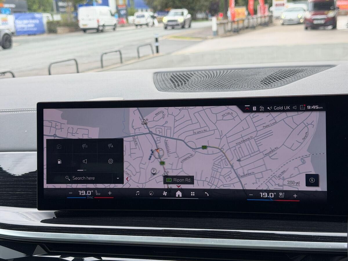 BMW X7 X7 Gallery Image