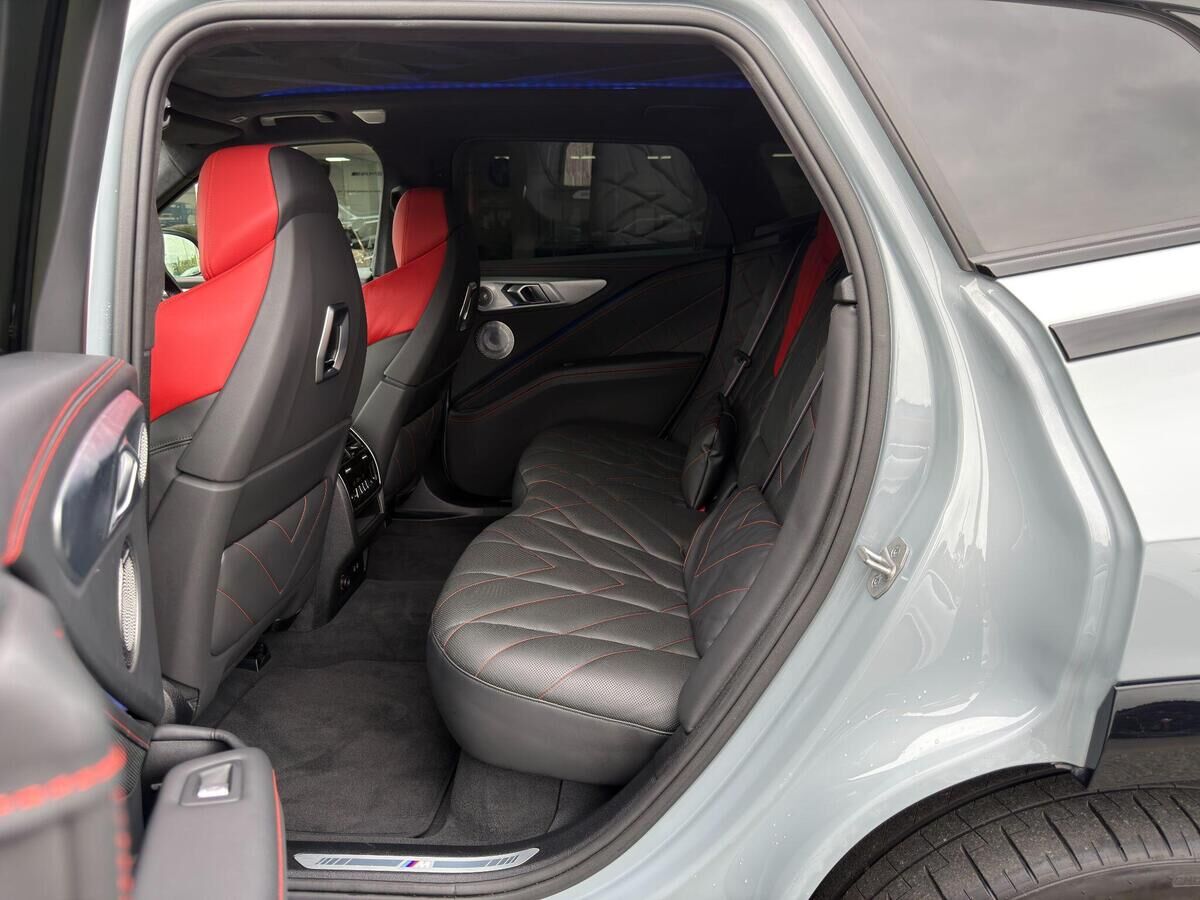 BMW XM XM Gallery Image