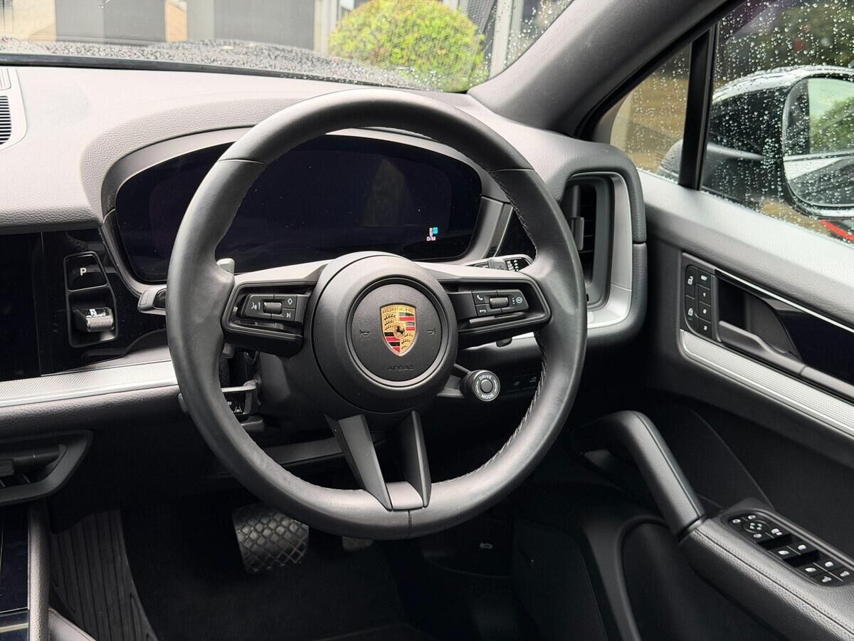 Porsche Cayenne Cayenne Gallery Image