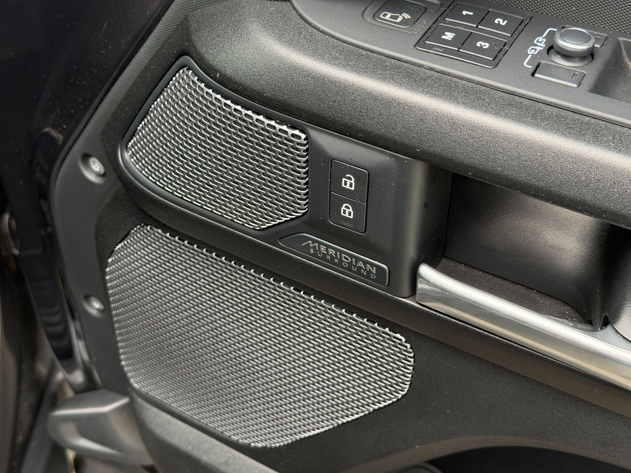 Land Rover Defender 110 Defender 110 Gallery Image