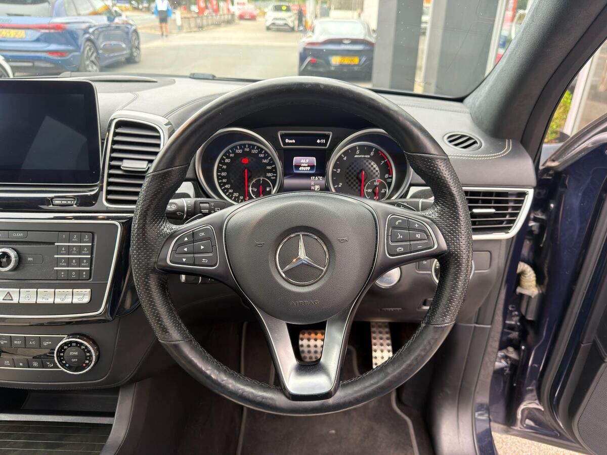 Mercedes-Benz GLE GLE Gallery Image