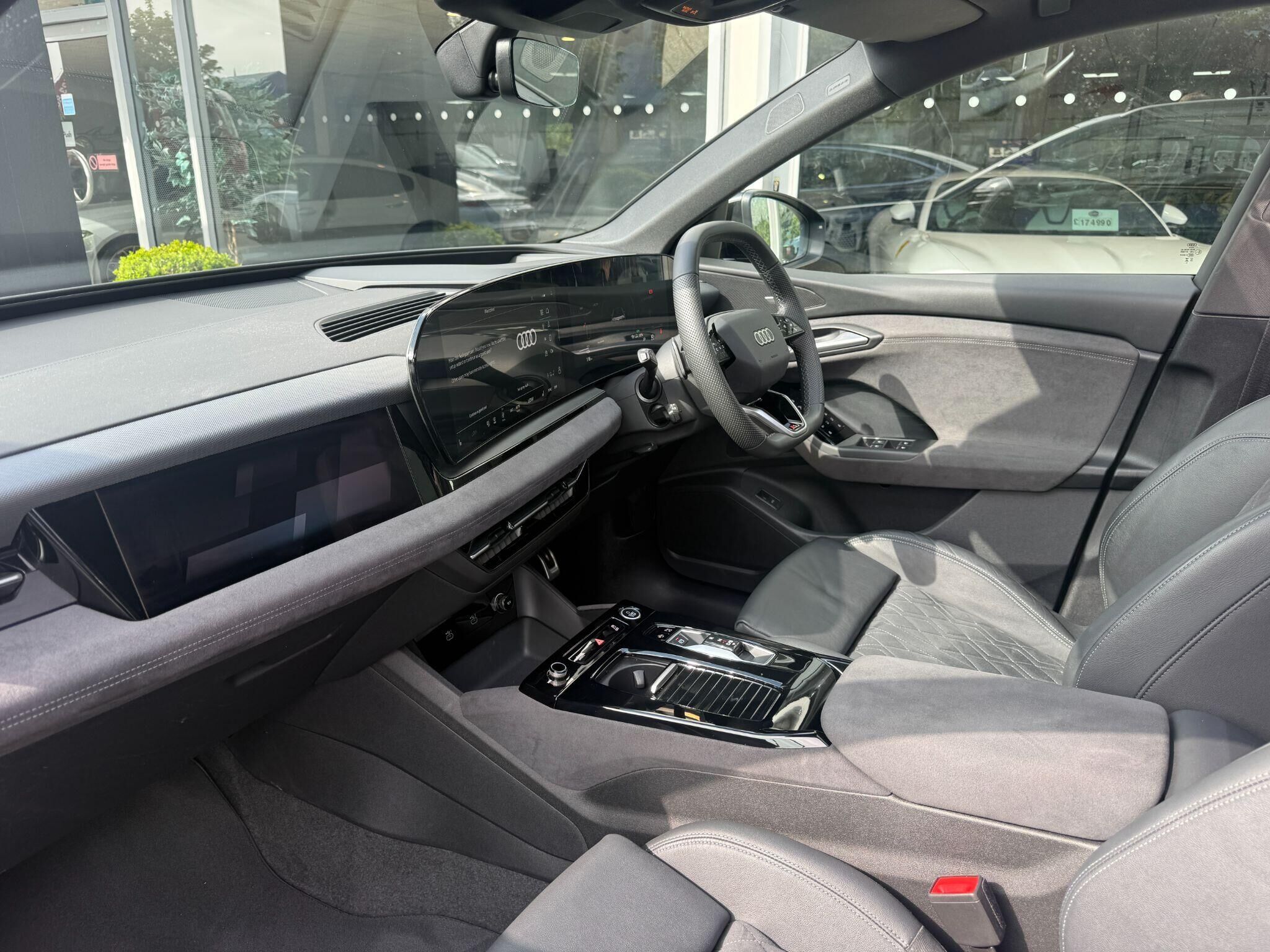 Audi Q6 e-tron Q6 e-tron Gallery Image