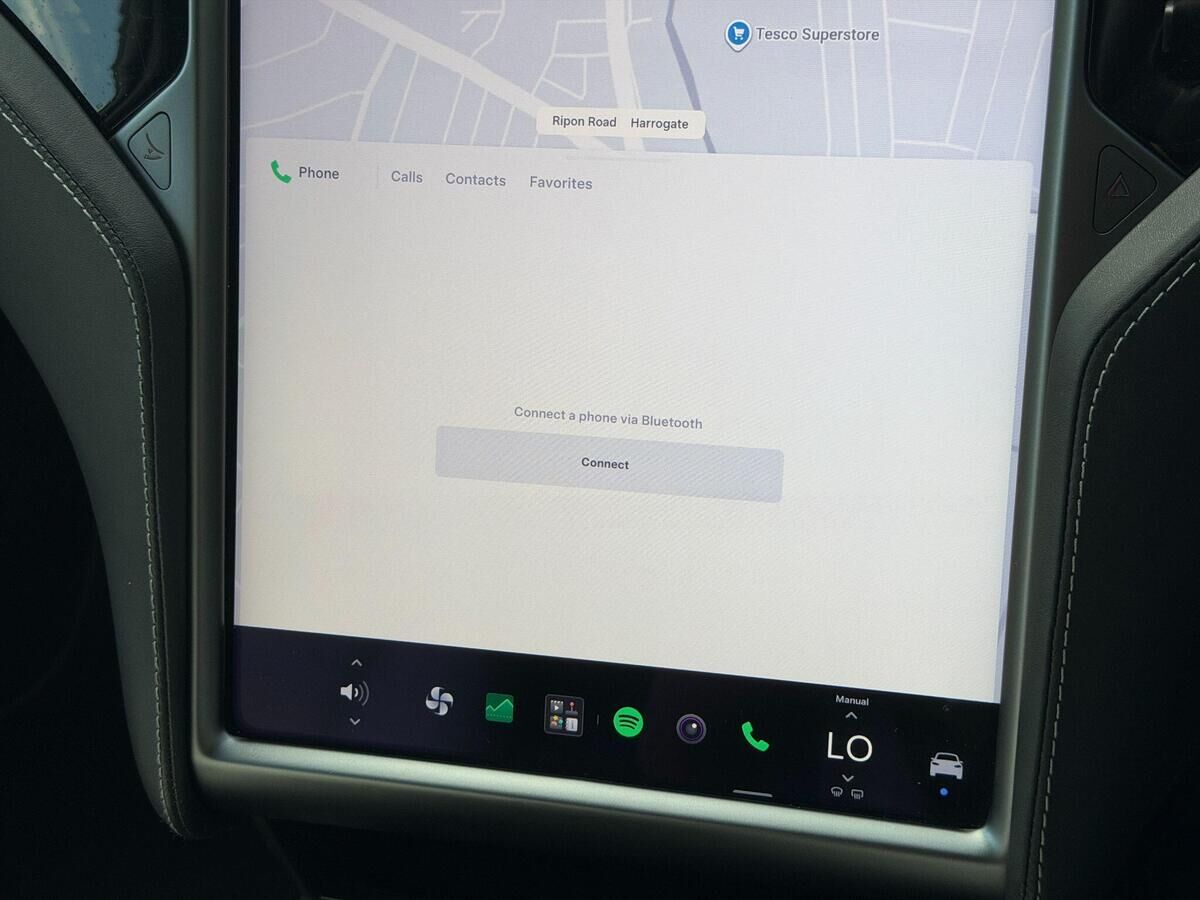 Tesla Model X Model X Gallery Image