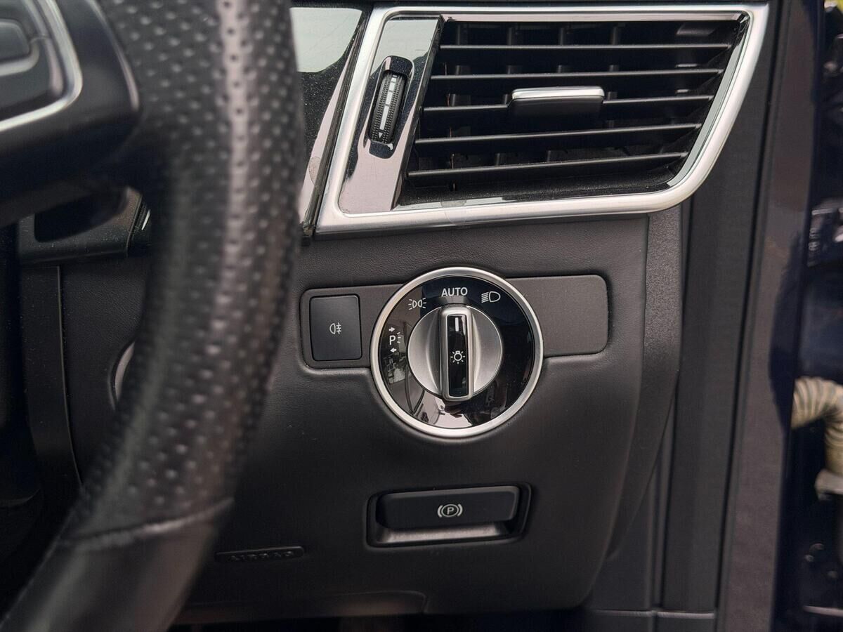 Mercedes-Benz GLE GLE Gallery Image