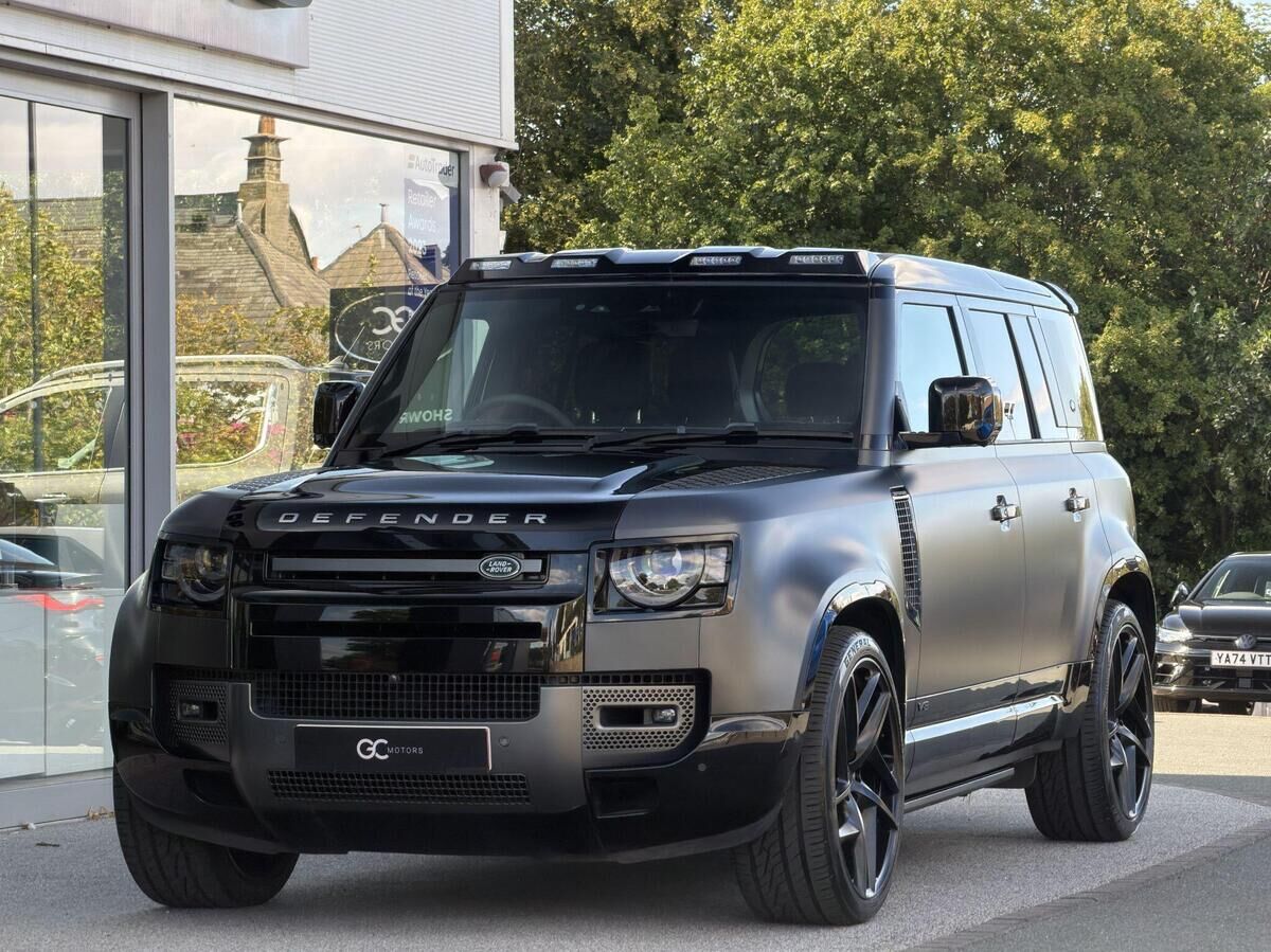 Land Rover Defender 110