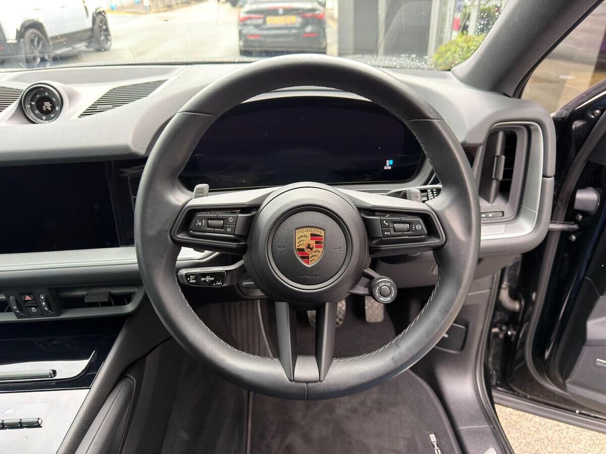 Porsche Cayenne Cayenne Gallery Image