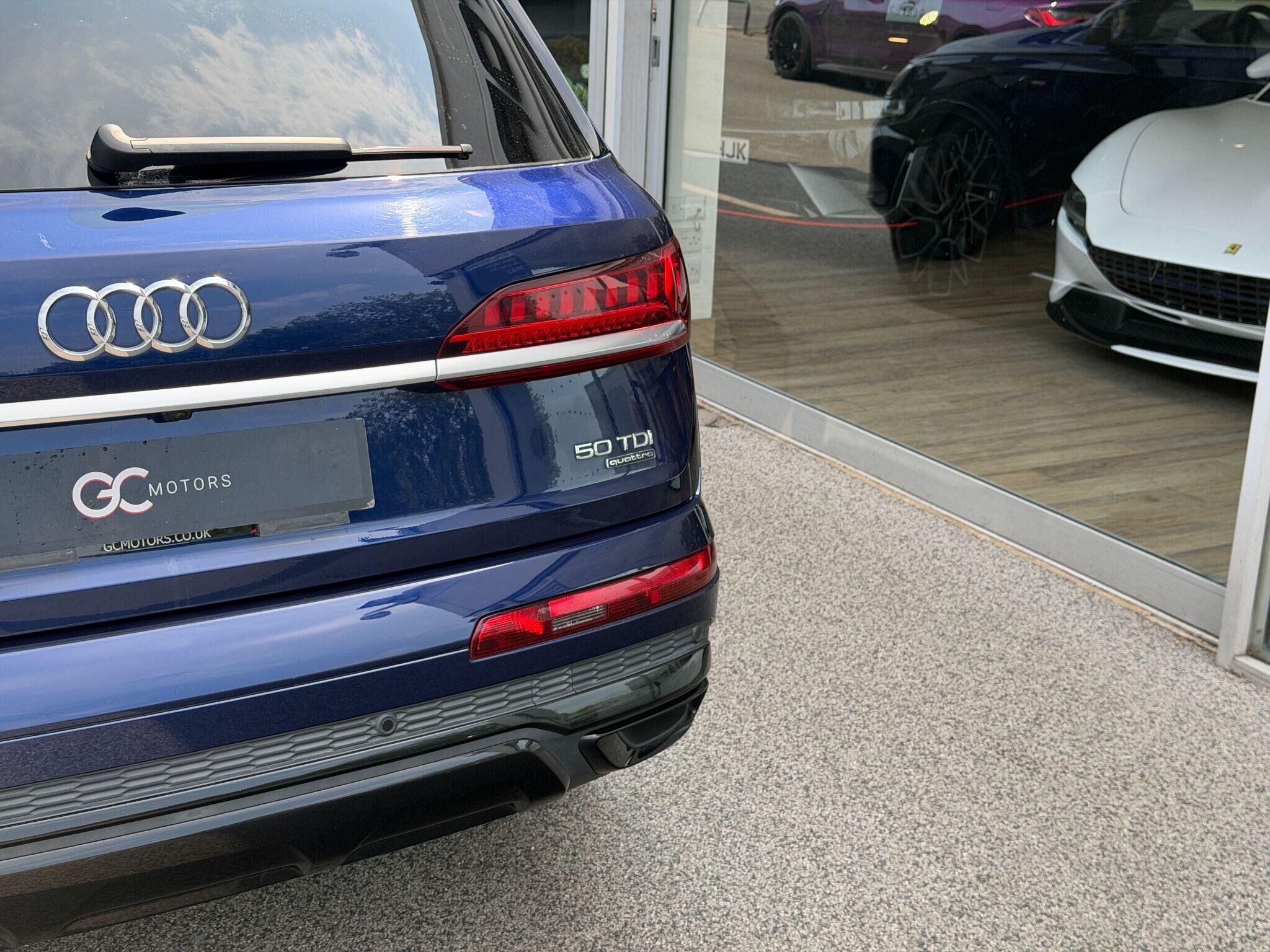 Audi Q7 Q7 Gallery Image