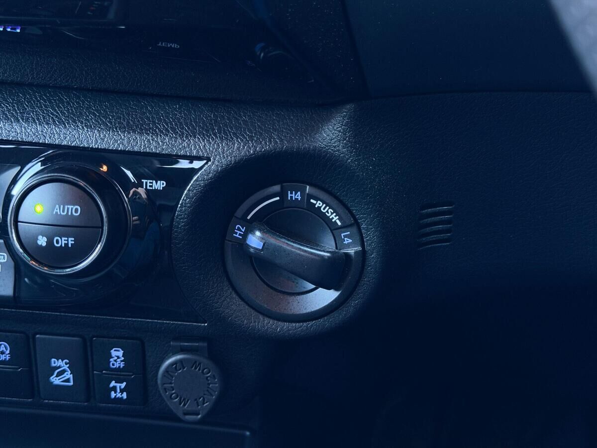 Toyota Hilux Hilux Gallery Image
