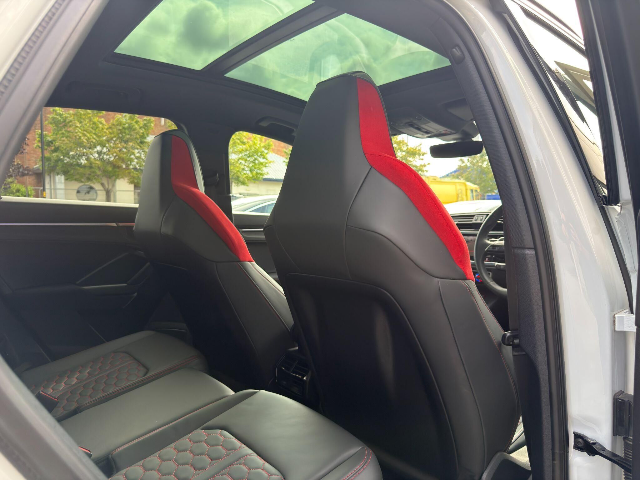 Audi RS Q3 RS Q3 Gallery Image
