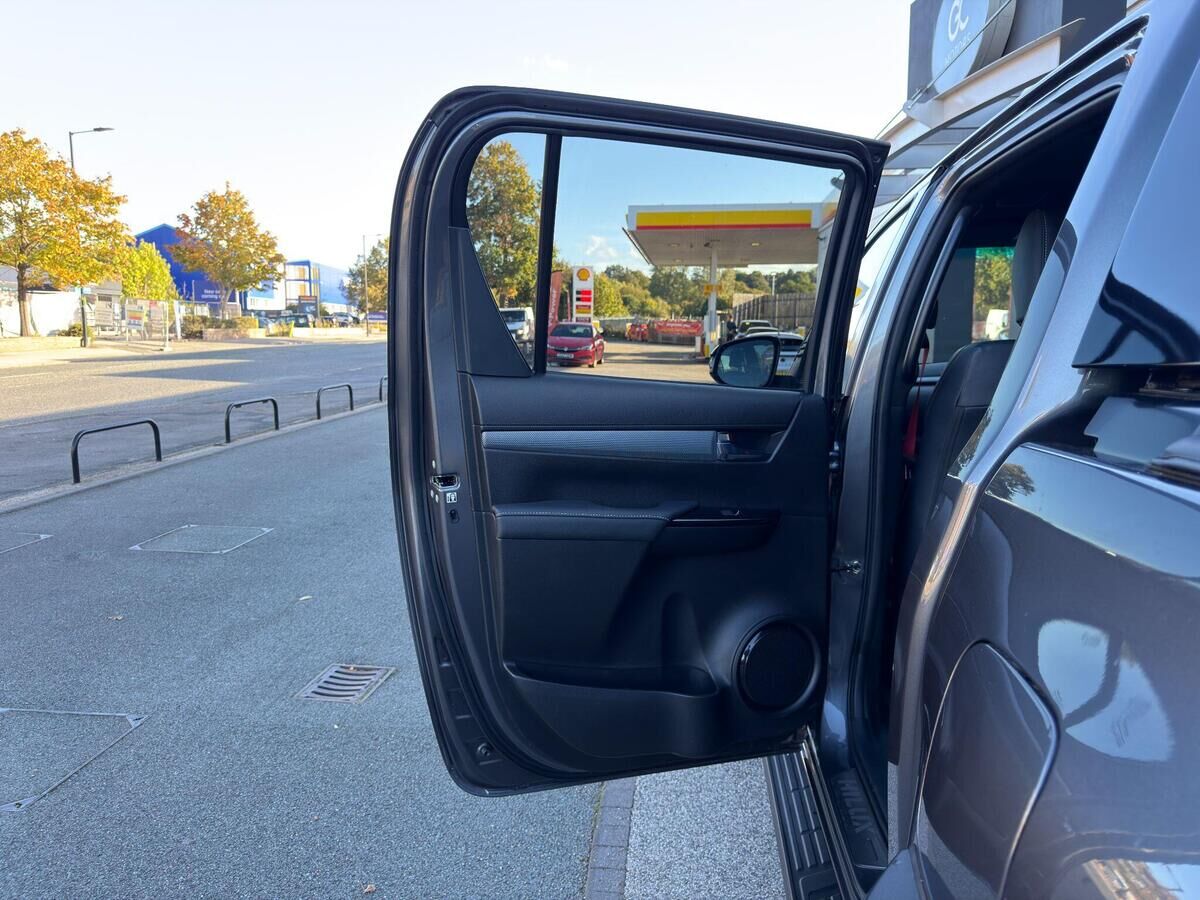 Toyota Hilux Hilux Gallery Image