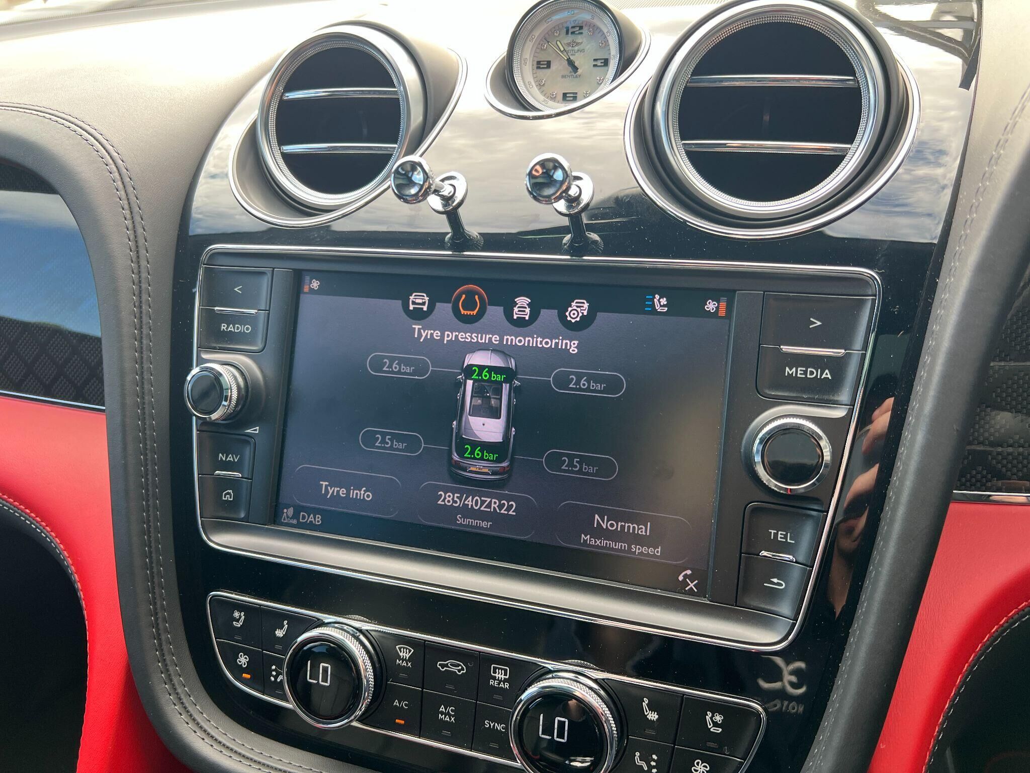 Bentley Bentayga Bentayga Gallery Image