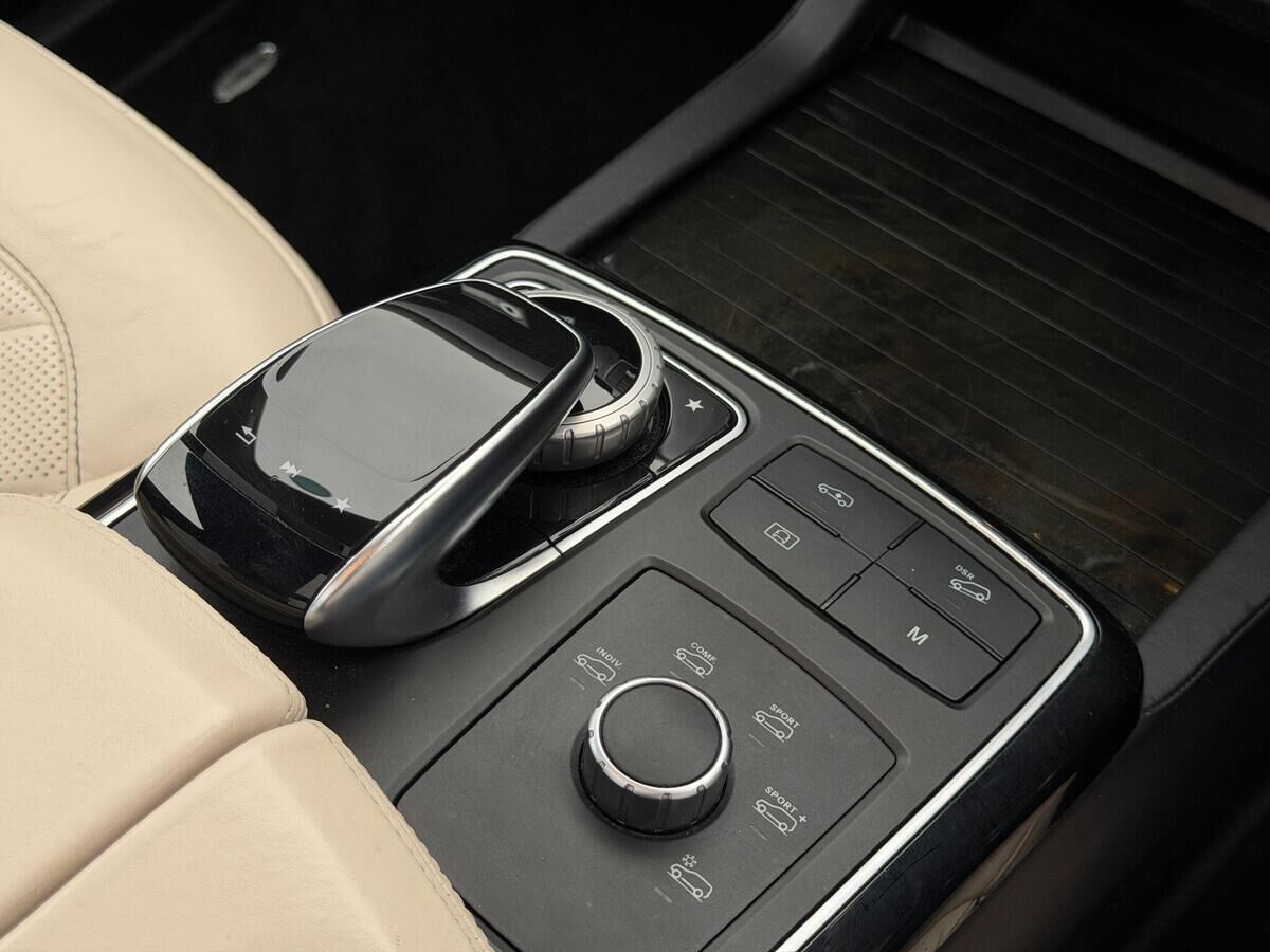 Mercedes-Benz GLE GLE Gallery Image