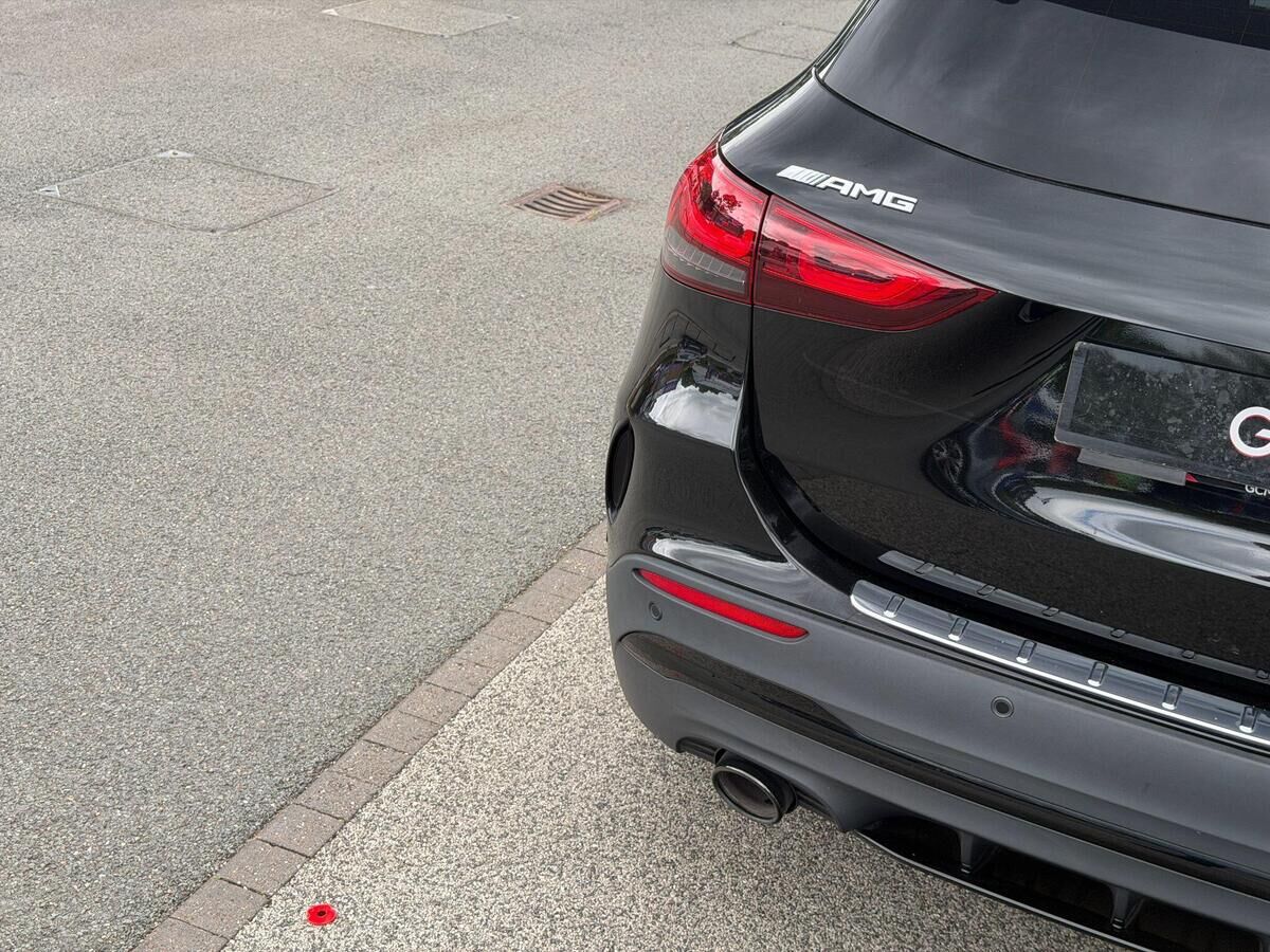 Mercedes-Benz GLA GLA Gallery Image