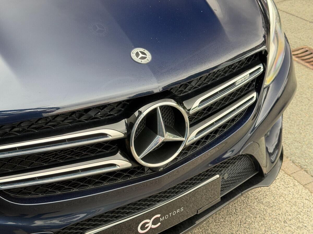 Mercedes-Benz GLE GLE Gallery Image