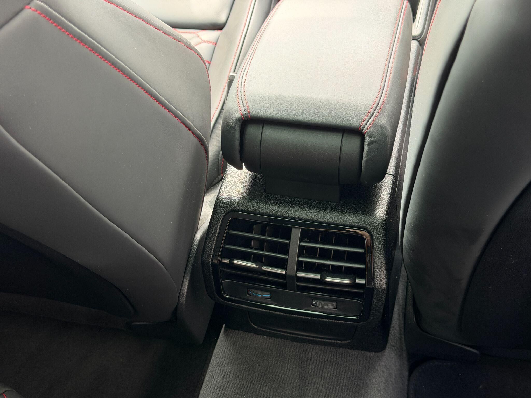 Audi RS Q3 RS Q3 Gallery Image