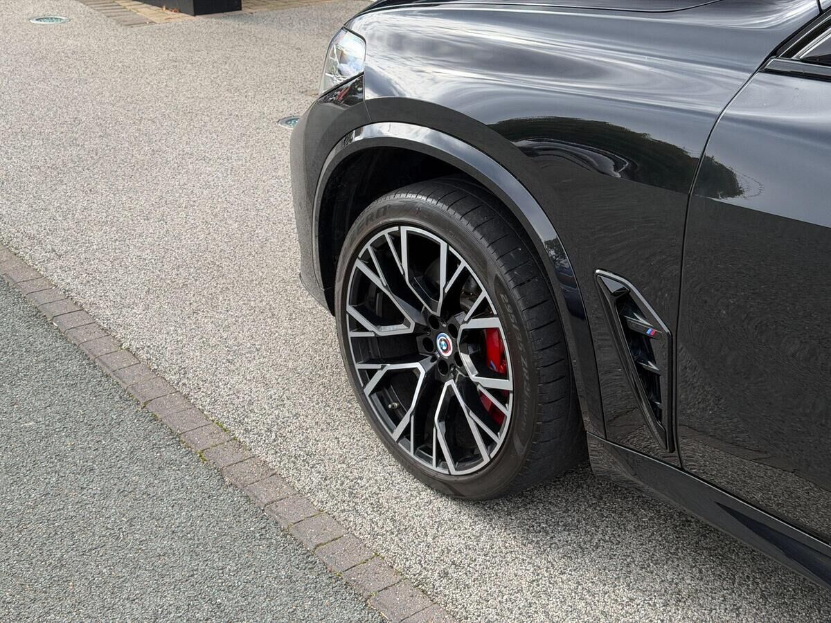 BMW X5 M X5 M Gallery Image