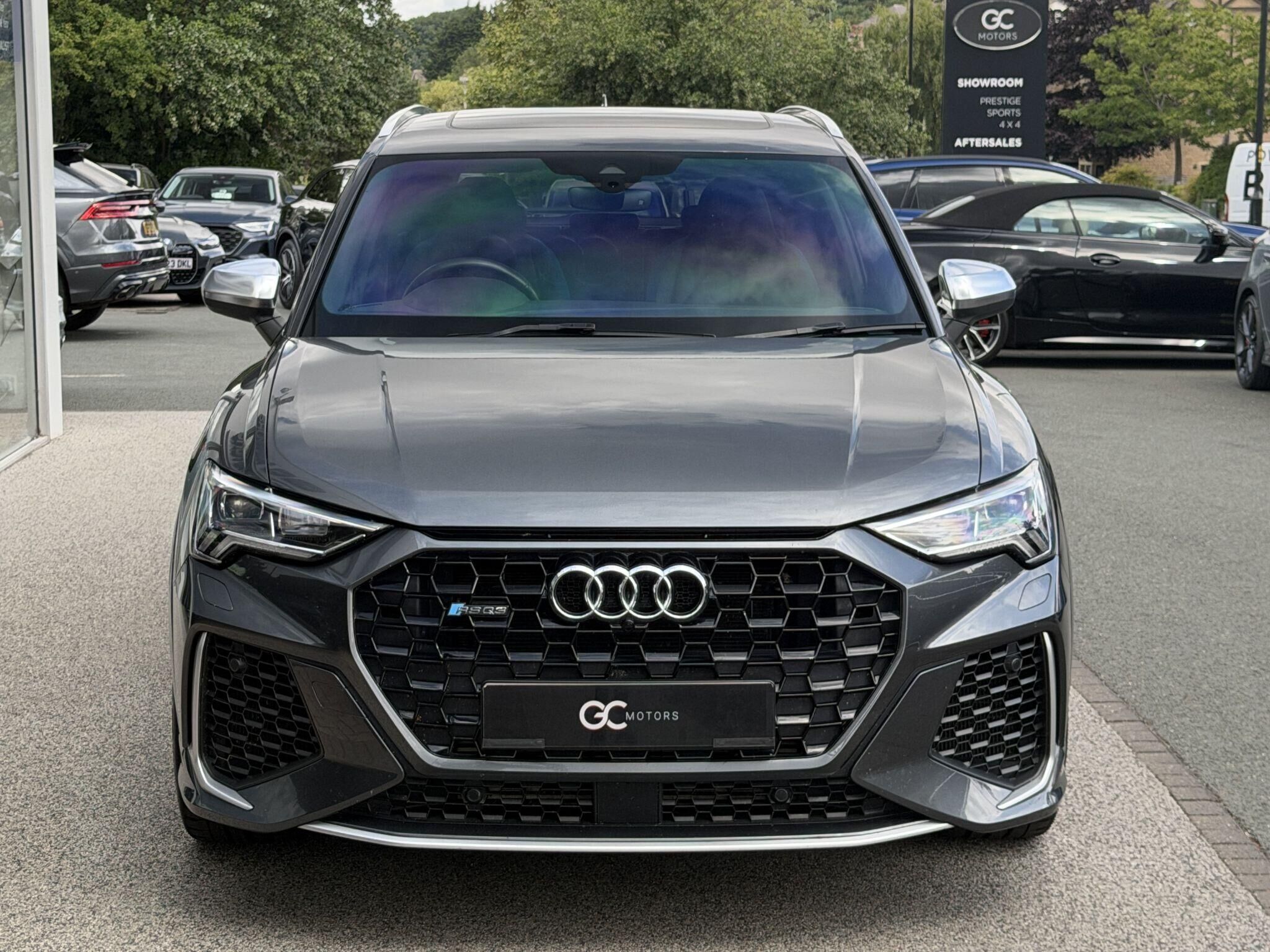 Audi RS Q3 RS Q3 Gallery Image