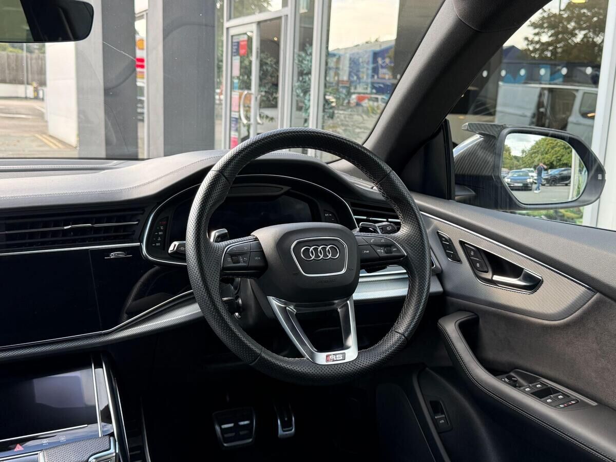 Audi RSQ8 RSQ8 Gallery Image