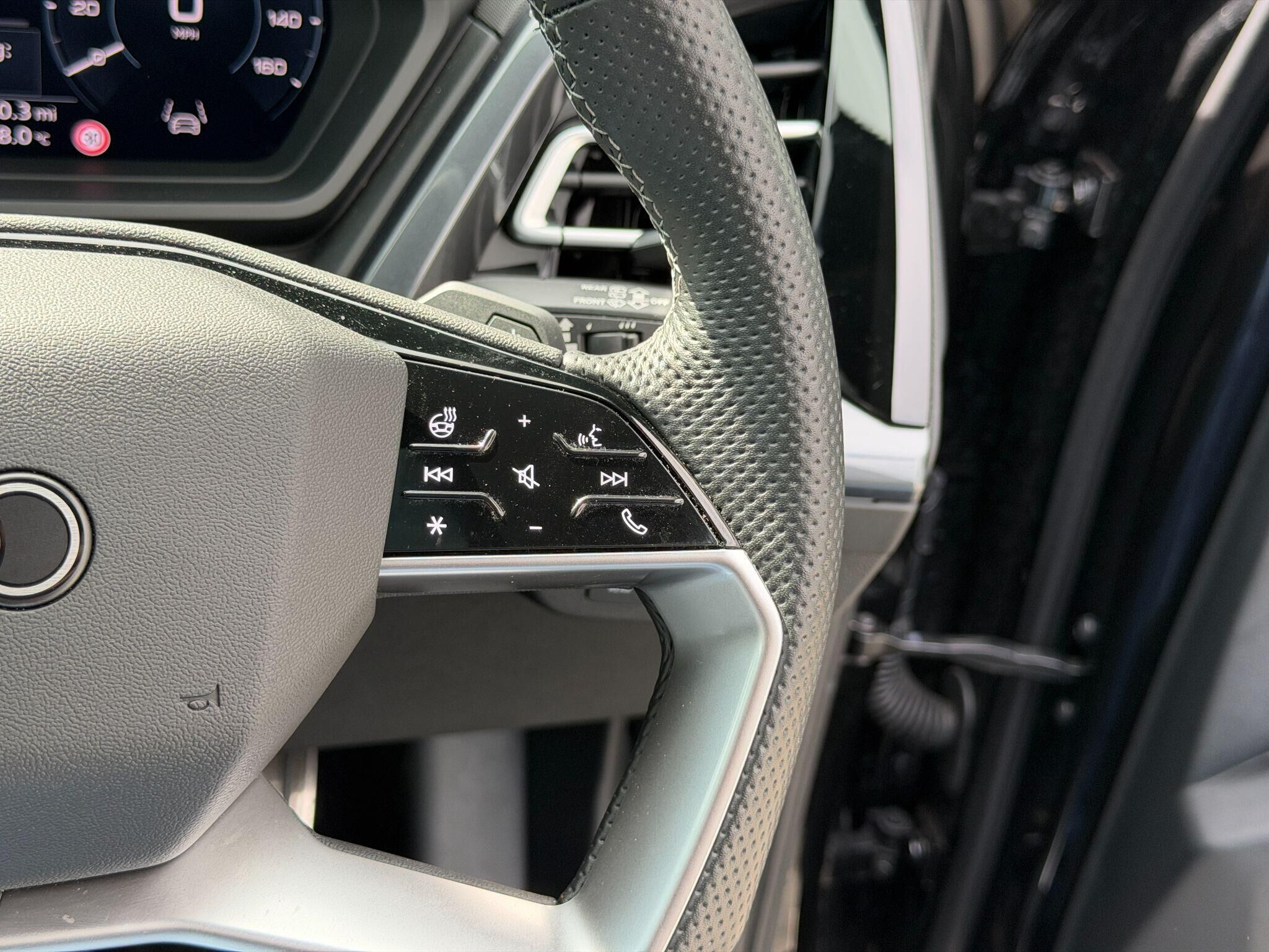 Audi Q4 e-tron Q4 e-tron Gallery Image