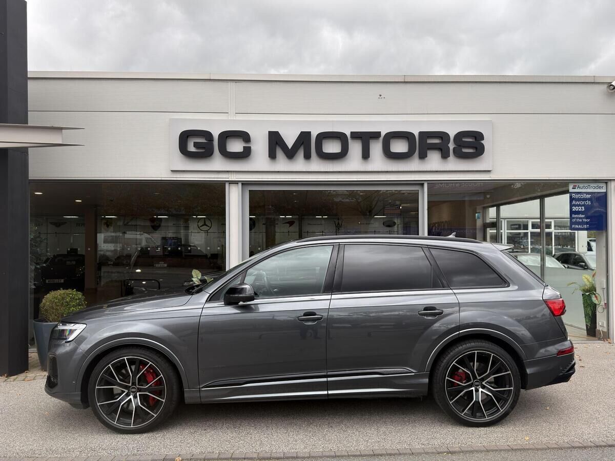 Audi SQ7 SQ7 Gallery Image