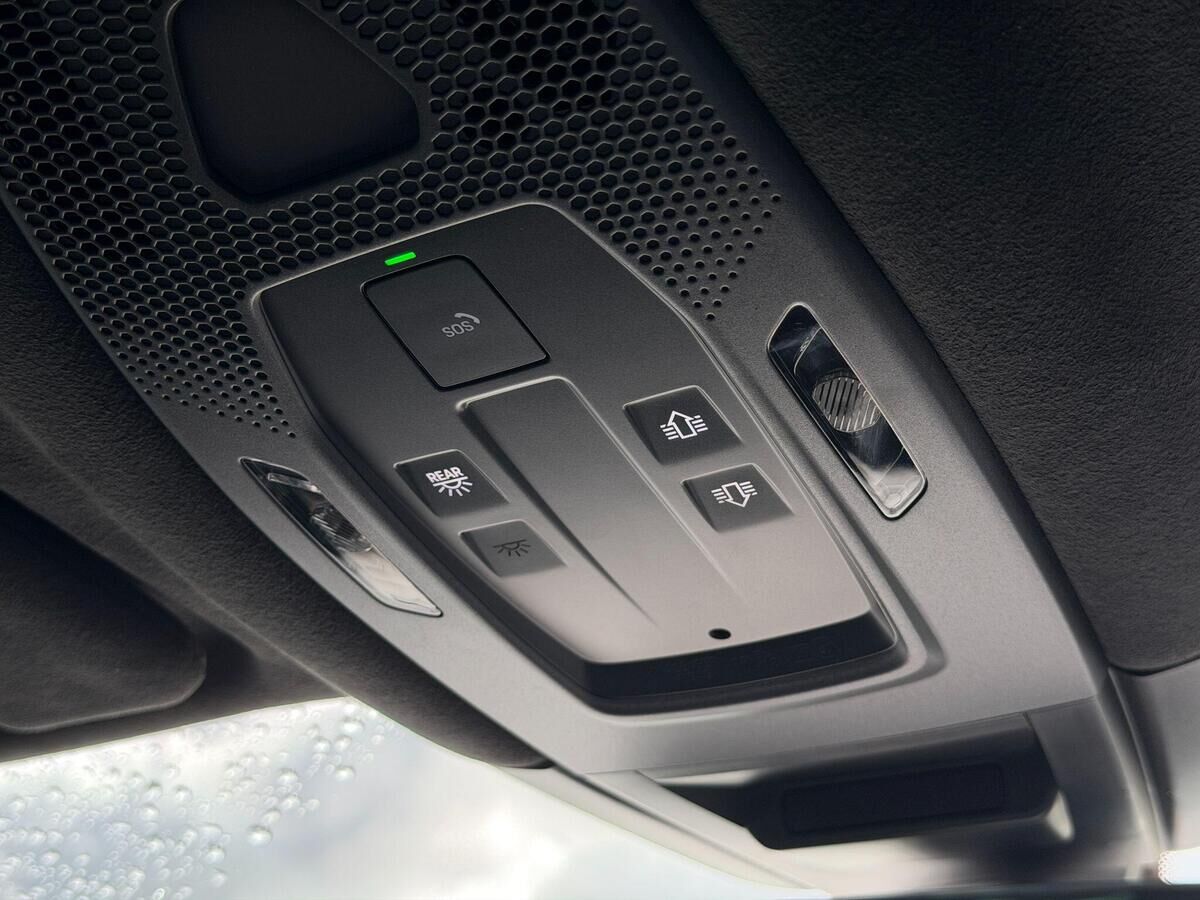 Porsche Cayenne Cayenne Gallery Image
