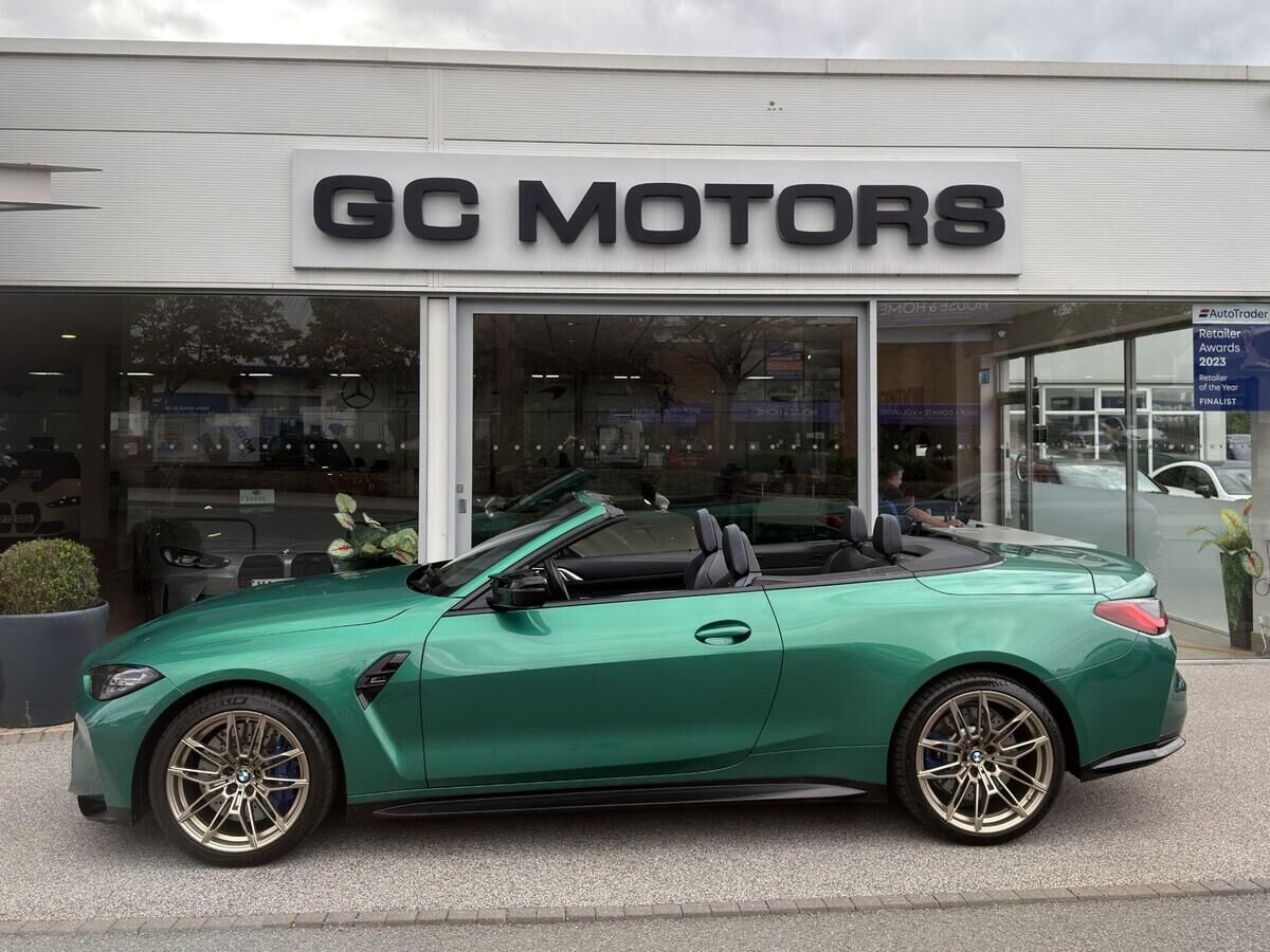 BMW M4 M4 Gallery Image