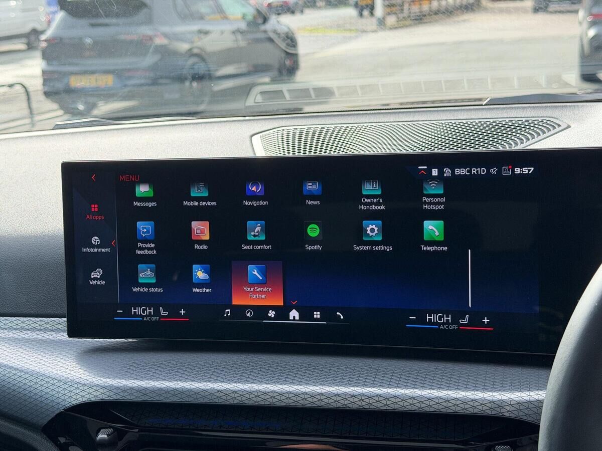 BMW i4 i4 Gallery Image