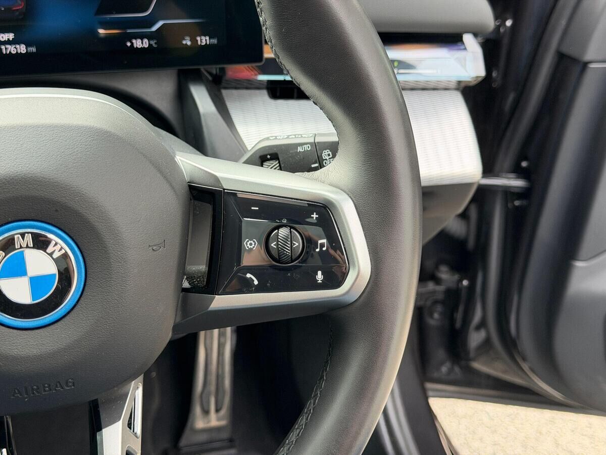 BMW i5 i5 Gallery Image