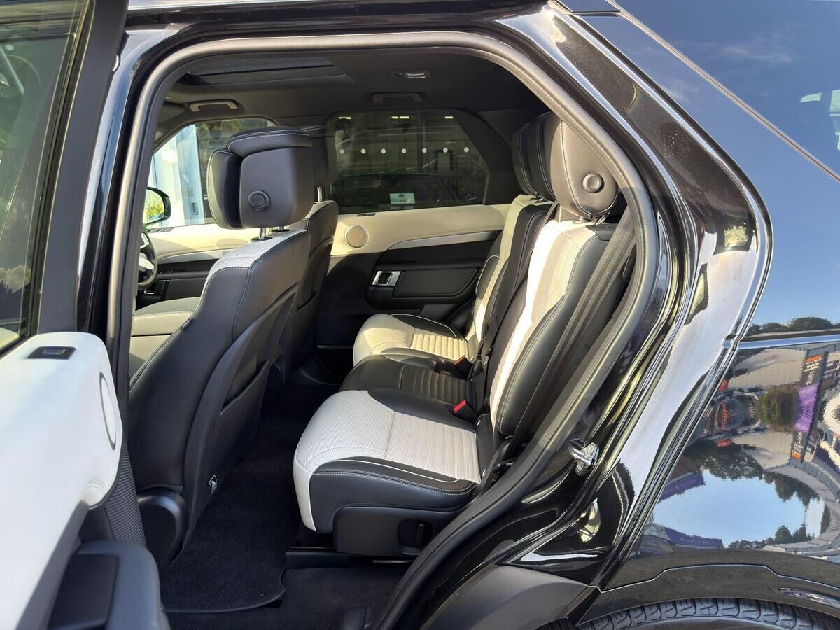 Land Rover Discovery Discovery Gallery Image