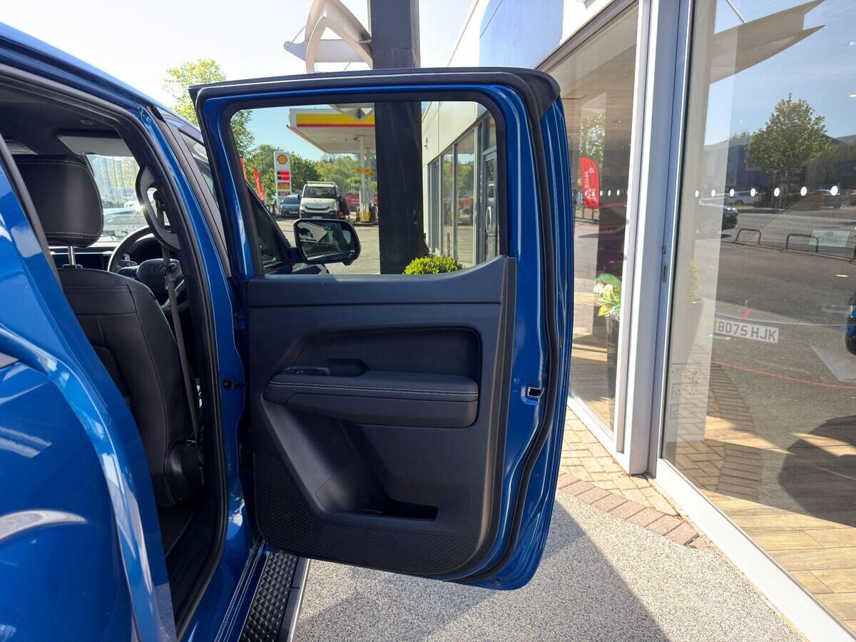Volkswagen Amarok Amarok Gallery Image