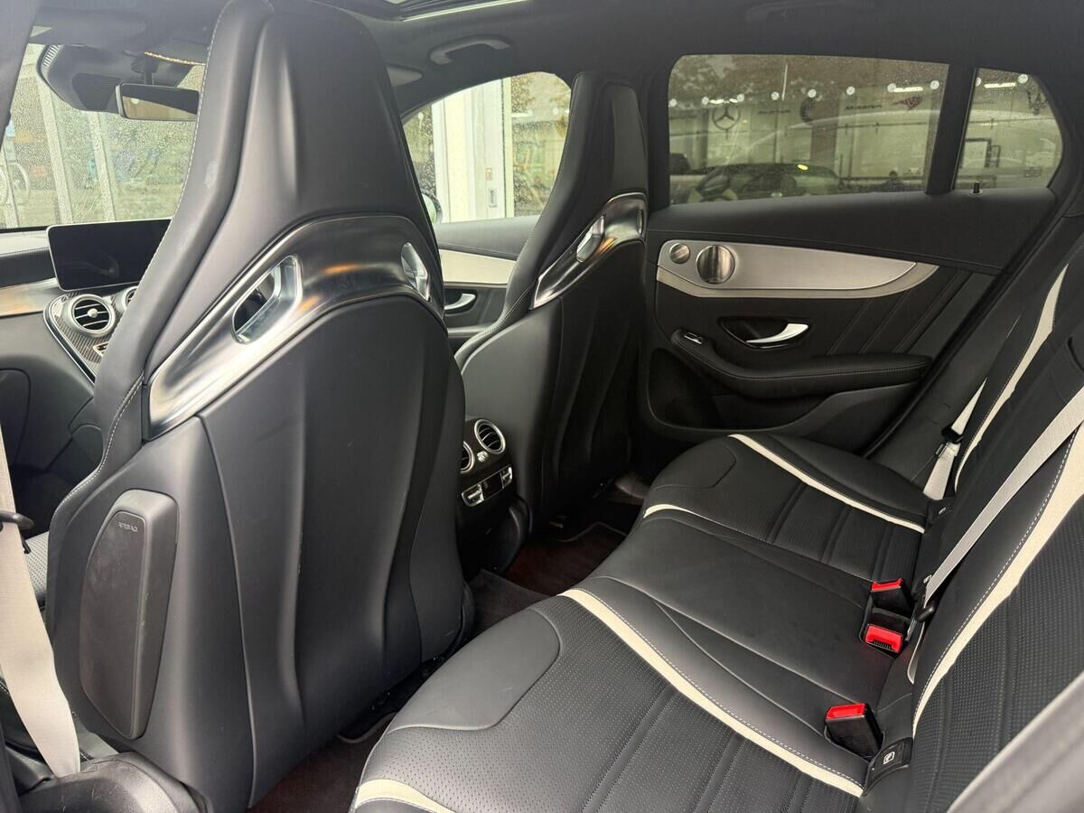 Mercedes-Benz GLC GLC Gallery Image