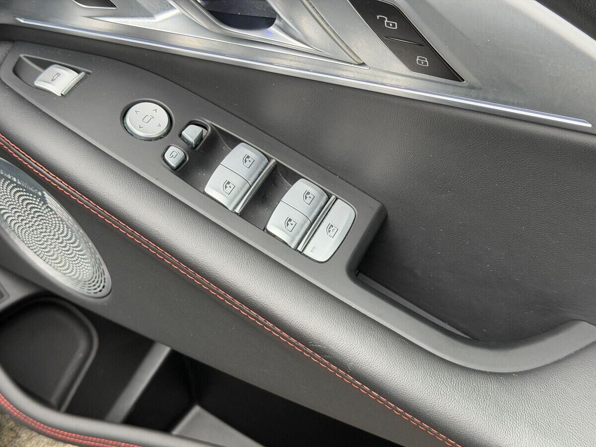 BMW XM XM Gallery Image