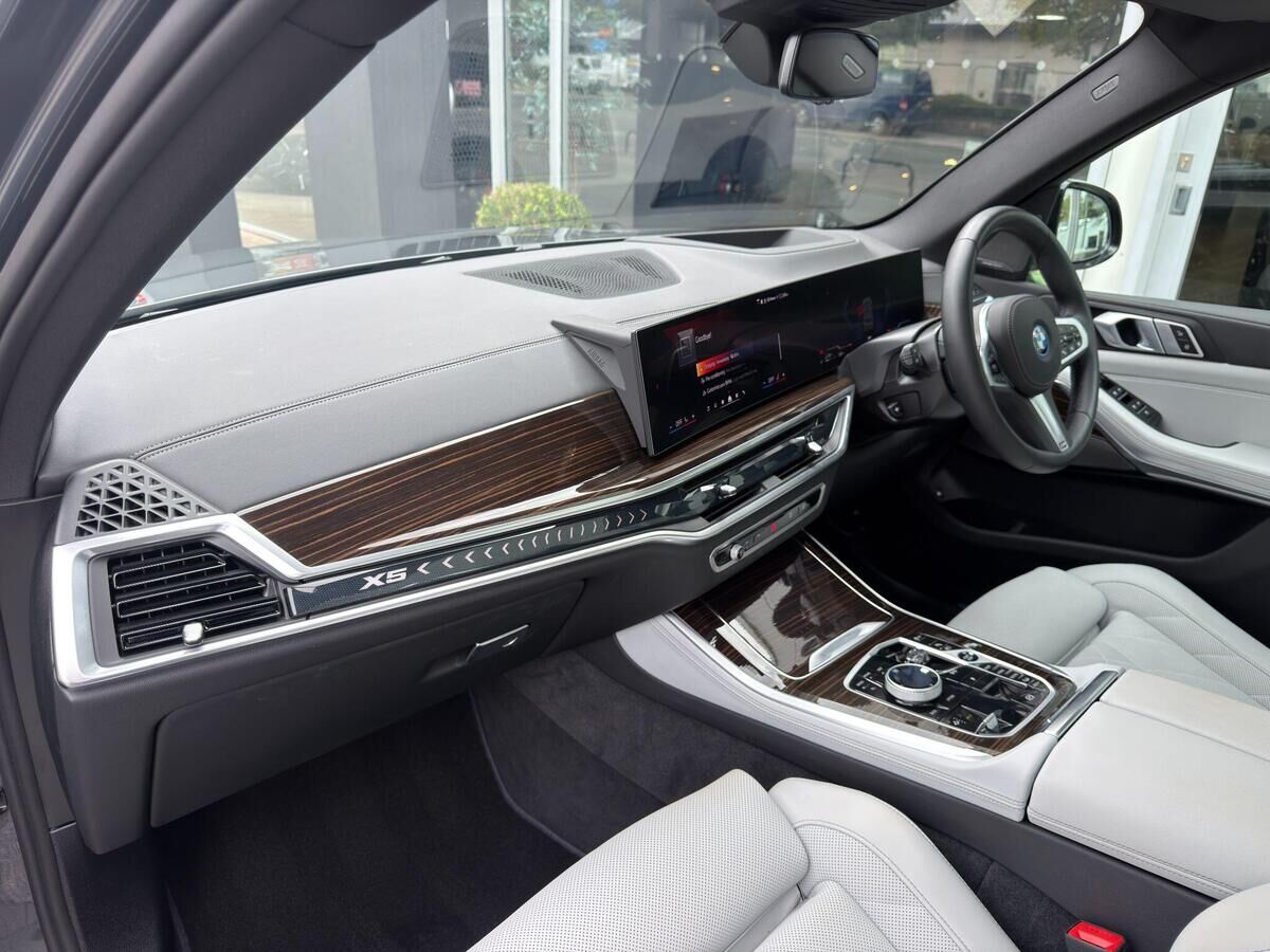BMW X5 X5 Gallery Image