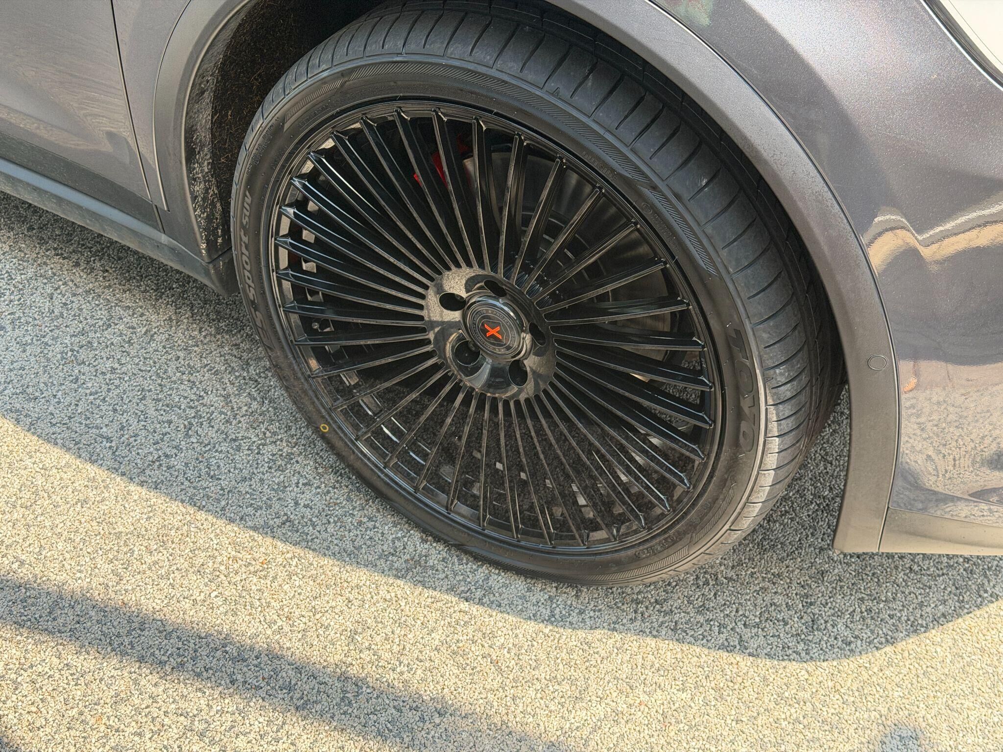 Tesla Model X Model X Gallery Image
