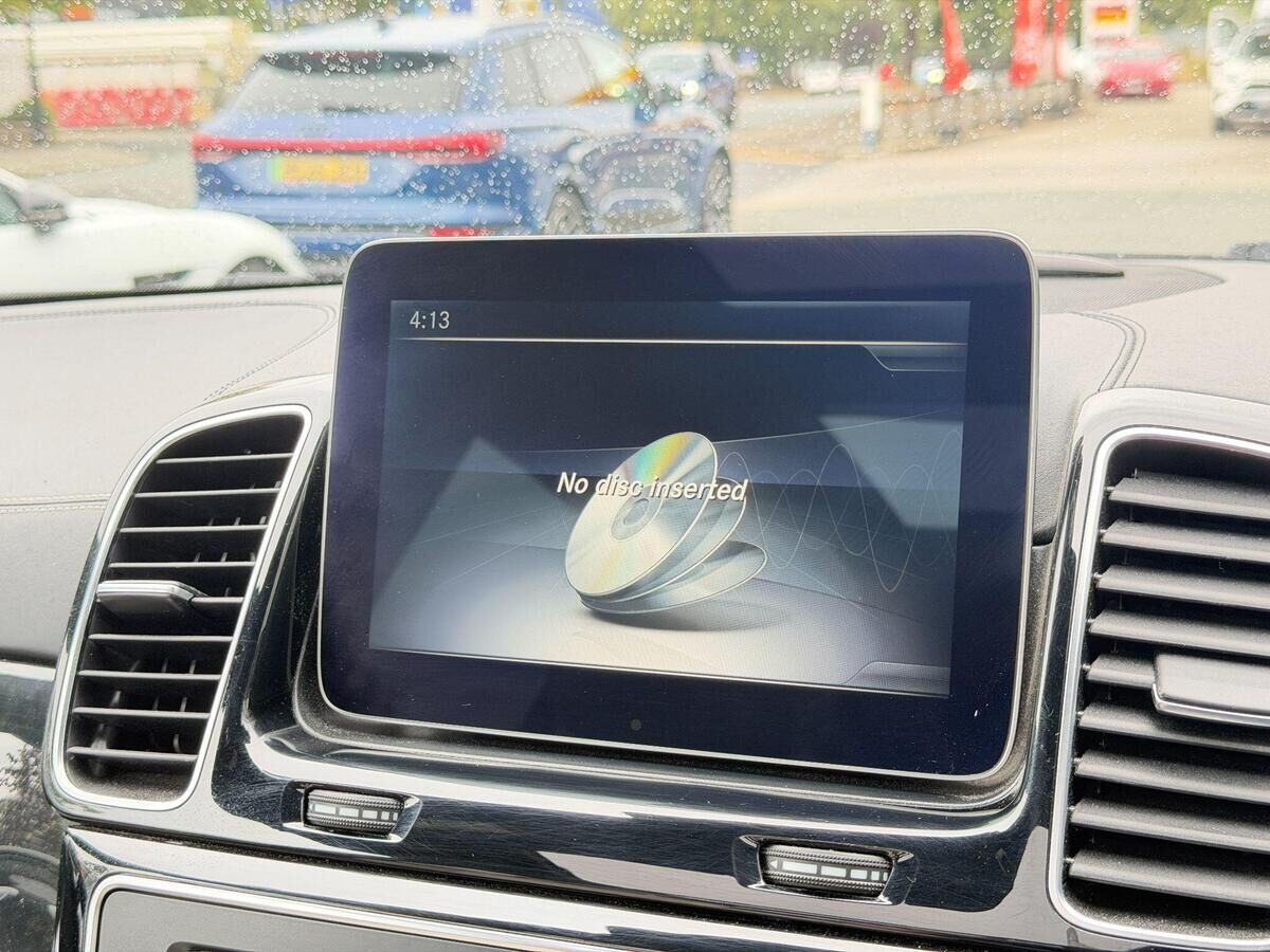 Mercedes-Benz GLE GLE Gallery Image