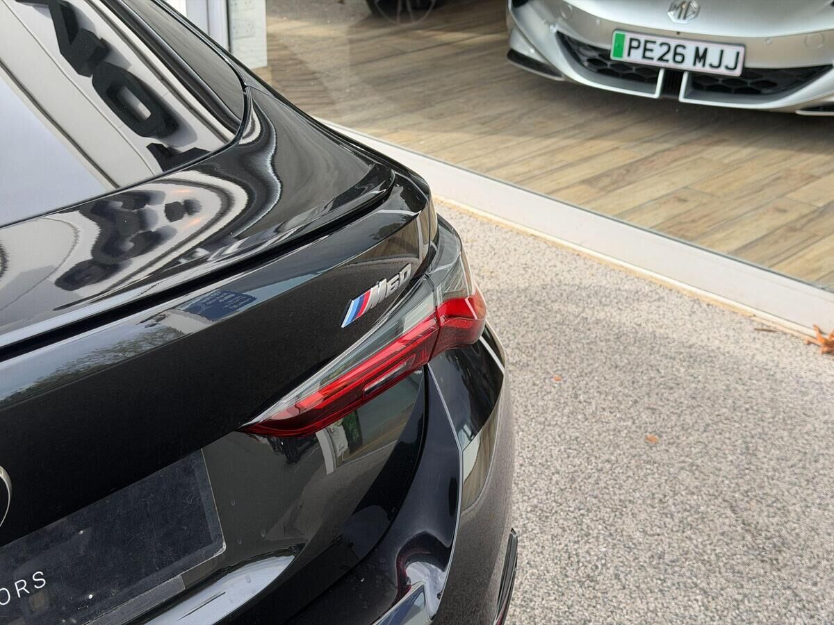 BMW i4 i4 Gallery Image