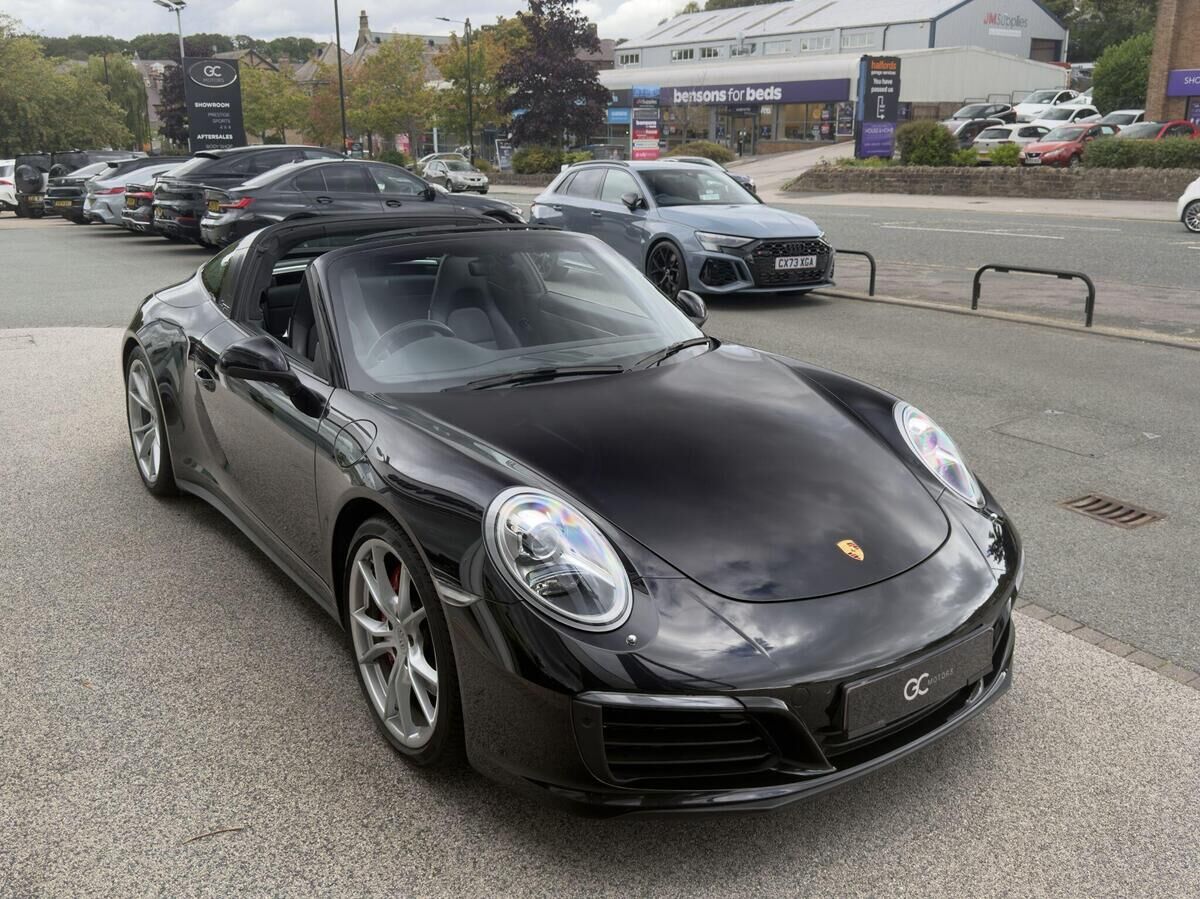 Porsche 911 911 Gallery Image