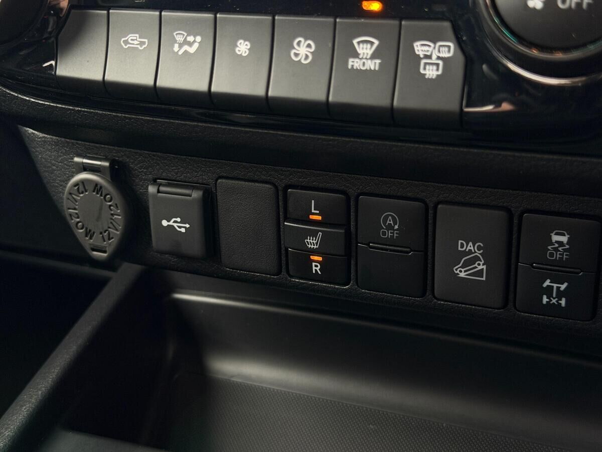Toyota Hilux Hilux Gallery Image