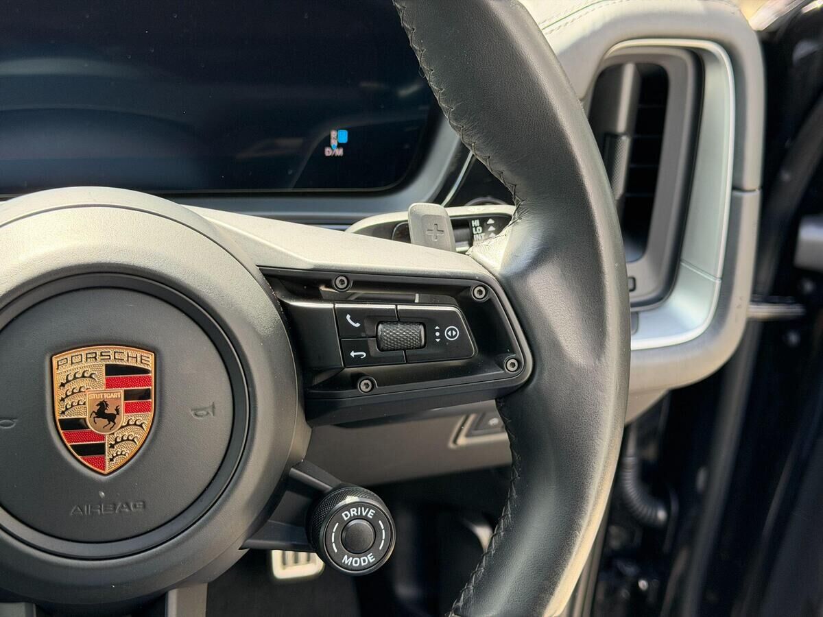 Porsche Cayenne Cayenne Gallery Image