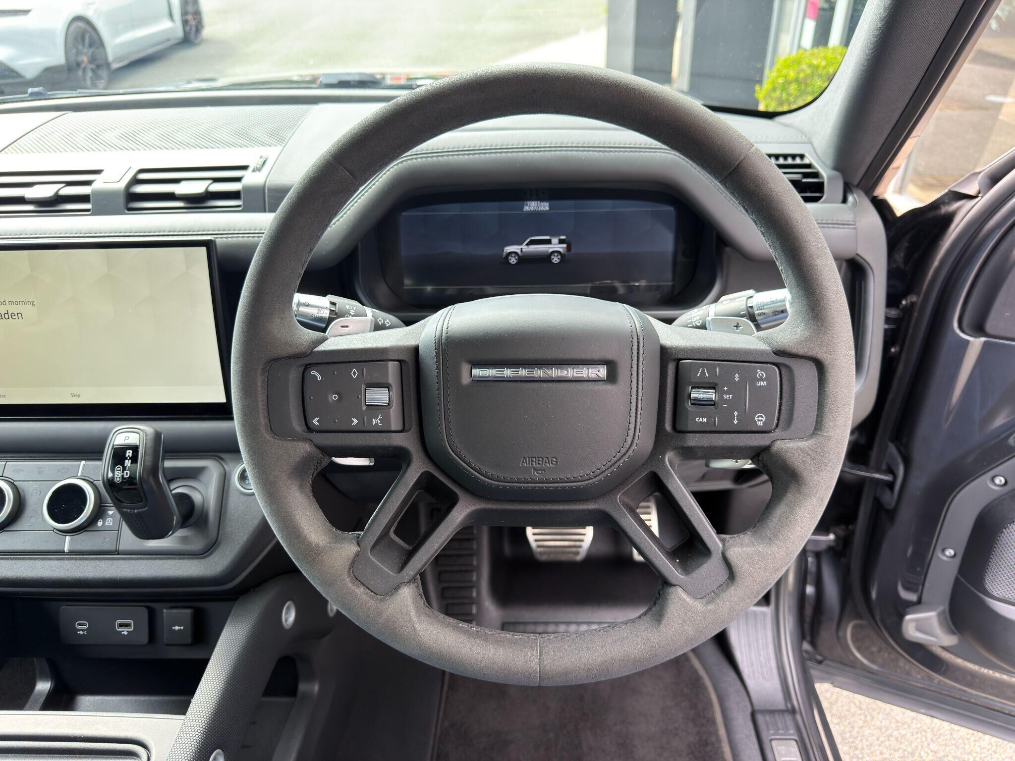 Land Rover Defender 110 Defender 110 Gallery Image